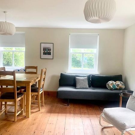 Delightful Ely House Bright And Warm With Cathedral View Apartment Exterior photo